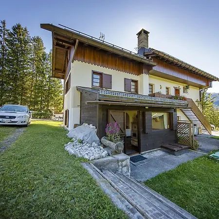 Appartement Chalet Verocai - Stayincortina