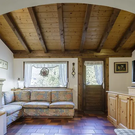 Appartement Chalet Verocai - Stayincortina *
