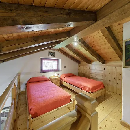 Appartement Chalet Verocai - Stayincortina