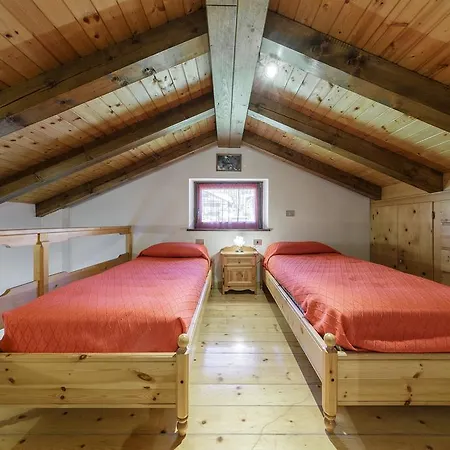 Appartement Chalet Verocai - Stayincortina